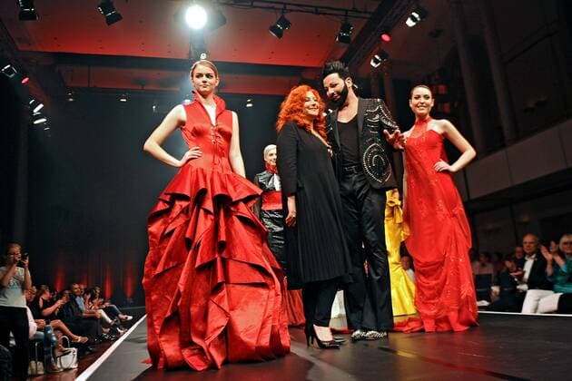 Heimtextil Frankfurt 2014. Designer Harald Glööckler und Brigitte Kehrer ( Modeschule Kehrer ) anläßlich der Exklusiven Premiere der Abendmodelle aus dem Modeseminar der Modeschule Brigitte Kehrer am 16.07.2016 im Rosengarten Mannheim.
