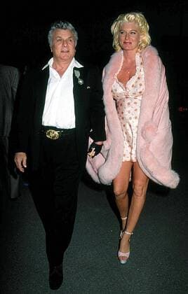 Sept. 30, 2010 - New York, New York, U.S. - TONY CURTIS WITH JILL VANDENBERG 1995. 17014. - ZUMAta1_