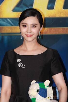 BEIJING, CHINA - JULY 17: Actress Fan Bingbing attends the premiere of director Renny Harlin s film Skiptrace on July 17, 2016 in Beijing, China.  CFP488425483