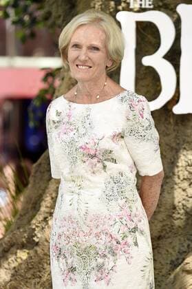 Mary Berry bei der Premiere des Kinofilms BFG - Big Friendly Giant The BFG im Odeon Leicester Square. London, 17.07.2016 Mary Berry  Foto:xS.xVasx xFuturexImage