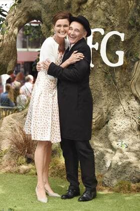 Lucy Dahl und Mark Rylance bei der Premiere des Kinofilms BFG - Big Friendly Giant The BFG im Odeon Leicester Square. London, 17.07.2016 Lucy Dahl, Mark Rylance  Foto:xS.xVasx xFuturexImage
