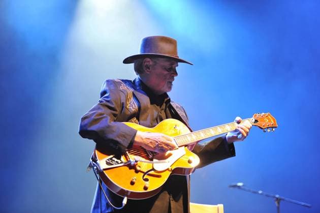 Oct. 2, 2010 - London - Duane Eddy plays The Royal Festival Hall, London 2 October 2010. Picture by Awais Butt LFI Local Caption  - ZUMAl60_