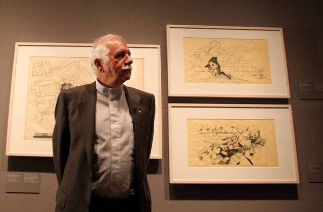Oct. 5, 2010 - Ottawa, ON, Canada - OTTAWA, ON: OCTOBER 05, 2010 -- Moshe Safdie listens during the presentation of his work at the National Gallery of Canada in Ottawa, October 05, 2010. (Photo by Jean Levac, The Ottawa Citizen) For Ottawa Citizen story by Maria Cooke, Ottawa Assignment 101802 - ZUMAw51_