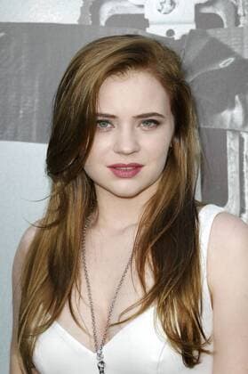 Sierra McCormick LIGHTS OUT FILM PREMIERE Hollywood Patrick Rideaux PicturePerfect