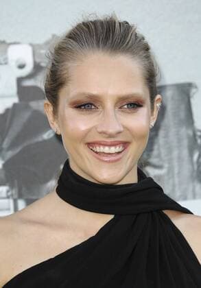 Teresa Palmer LIGHTS OUT FILM PREMIERE Hollywood Patrick Rideaux PicturePerfect
