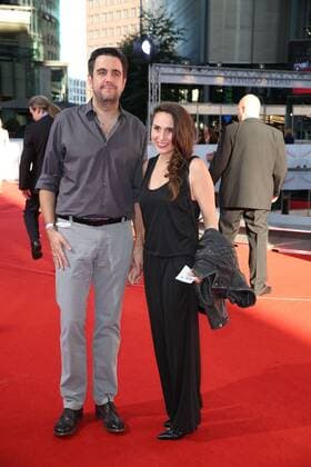Bastian Pastewka und seine Ehefrau Heidrun Buchmaier bei der Pets Kino Premiere am 20.07.2016 in Berlin Pets Kino Premiere in Berlin, 2016 