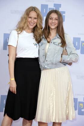 Chiara Schoras mit Tochter Anais bei der Premiere des Kinofilms Pets The Secret Life of Pets im CineStar im Sony Center. Berlin, 20.07.2016 Foto:xFredericx xFuturexImage