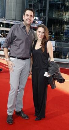 Bastian Pastewka; Heidrun Pastewka bei der Premiere PETS im Cinestar im Sony Center Berlin