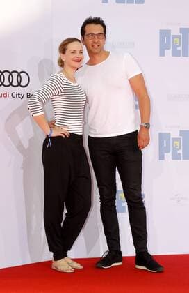 Denise Zich; Andreas Elsholz bei der Premiere PETS im Cinestar im Sony Center Berlin