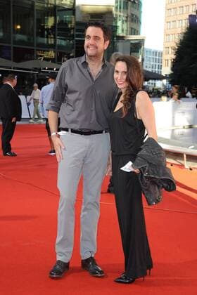 Deutschlandpremiere PETS Bastian Bastewka, Heidrun Bastewka Ankunft Deutschlandpremiere des Aimationsfilmes PETS im Cinestar Sony Center in Berlin am 20.07.2016