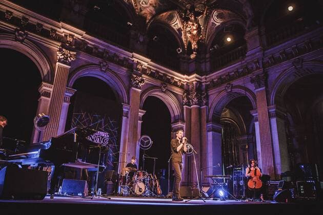 Alex Beaupain MUSIQUE : Concert Festival Fnac Live - Hotel de ville Paris - 23 07 2016 alexandrefumeron panoramic 