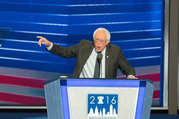 Parteitag der Demokraten in Philadelphia July 25, 2016 - Philadelphia, PA, UNITED STATES - Senator Bernie Sanders during his keynote address during the opening day of the Democratic National Convention at the Wells Fargo Center July 25, 2016 in Philadelphia, Pennsylvania. Philadelphia UNITED STATES - ZUMAe02_