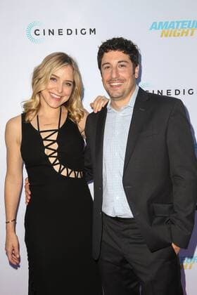 Jason Biggs und seine Ehefrau Jenny Mollen bei der Amateur Night Kino Premiere am 25.07.2016 in Los Angeles Amateur Night Kinopremiere in Los Angeles, 2016 