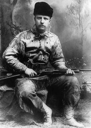 USWahl2024, die großen Präsidenten, Theodore Roosevelt Theodore D. Roosevelt (1858-1919) 26th President of the United States of America (1901-1909). Roosevelt in 1885 in hunting costume on his ranch in Dakota. WHA  !ACHTUNG AUFNAHMEDATUM GESCHÄTZT! Copyright: WHA UnitedArchives014197