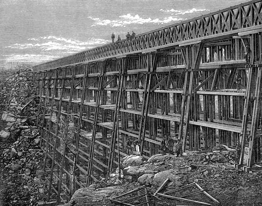 Union Pacific Railroad: Wooden trestle bridge at Dale Creek. All timber used in construction had to be hauled 1,000 miles from Chicago. Woodcut, 1869 WHA  !ACHTUNG AUFNAHMEDATUM GESCHÄTZT! Copyright: WHA UnitedArchives0460000149
