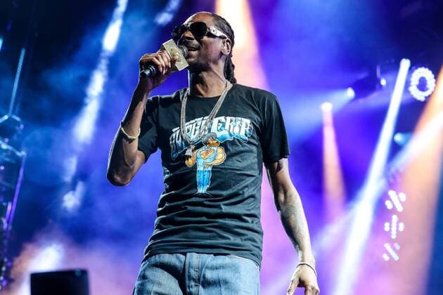 July 26, 2016 - Raleigh, North Carolina, U.S - Music artist SNOOP DOGG, whose real name is Cordozar Calvin Broadus Jr, brings his 2016 Summer Tour to the Coastal Credit Union Music Park at Walnut Creek in Raleigh, NC. Raleigh U.S. - ZUMAm114