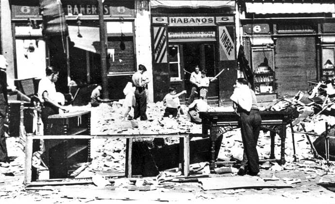 Bomb damaged street in Guernica during the Spanish Civil War 1937 WHA  !ACHTUNG AUFNAHMEDATUM GESCHÄTZT! Copyright: WHA UnitedArchives600007