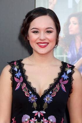 LOS ANGELES - JUL 26: Hayley Orrantia at the Bad Moms Los Angeles Premiere at the Village Theater on July 26, 2016 in Westwood, CA  KathyxHutchins