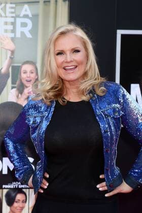 LOS ANGELES - JUL 26: Suzanne Todd at the Bad Moms Los Angeles Premiere at the Village Theater on July 26, 2016 in Westwood, CA  KathyxHutchins