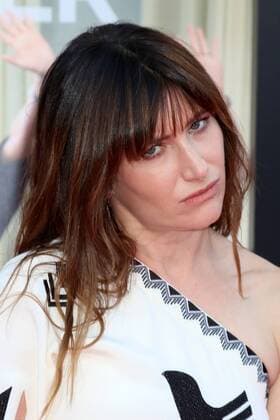 LOS ANGELES - JUL 26: Kathryn Hahn at the Bad Moms Los Angeles Premiere at the Village Theater on July 26, 2016 in Westwood, CA  KathyxHutchins