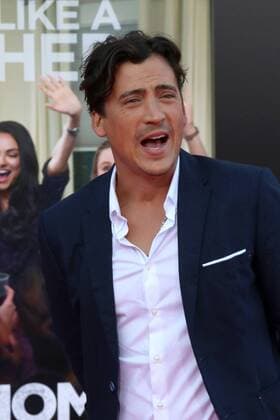 LOS ANGELES - JUL 26: Andrew Keegan at the Bad Moms Los Angeles Premiere at the Village Theater on July 26, 2016 in Westwood, CA  KathyxHutchins