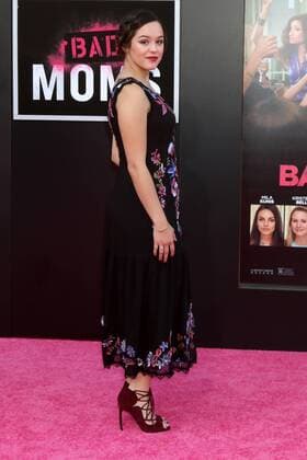 LOS ANGELES - JUL 26: Hayley Orrantia at the Bad Moms Los Angeles Premiere at the Village Theater on July 26, 2016 in Westwood, CA  KathyxHutchins