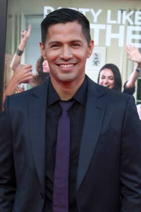 LOS ANGELES - JUL 26: Jay Hernandez at the Bad Moms Los Angeles Premiere at the Village Theater on July 26, 2016 in Westwood, CA  KathyxHutchins