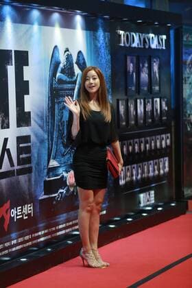 T-ara Eun-Jung,Qri,Real be,Roy Kim,Lee Chang Min,Brown Eyed Girl JeA,Rainbow blaxx,SPICA Yang Ji Won,Nine Muses,FIESTAR and Seo Tai Ji etc. attend the VIP premiere of music drama Peste in Seoul, Korea on 27th July, 2016.(China and Korea Rights Out) 20160728011905