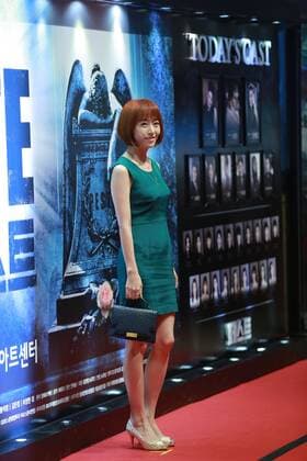 T-ara Eun-Jung,Qri,Real be,Roy Kim,Lee Chang Min,Brown Eyed Girl JeA,Rainbow blaxx,SPICA Yang Ji Won,Nine Muses,FIESTAR and Seo Tai Ji etc. attend the VIP premiere of music drama Peste in Seoul, Korea on 27th July, 2016.(China and Korea Rights Out) 20160728011914