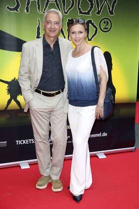 Christoph M. Ohrt und Dana Golombek bei der Premiere der Tanzshow Shadowland 2 - Neues aus dem Reich der Schatten im Admiralspalast. Berlin, 28.07.2016 Foto:xS.xGabschx xFuturexImage