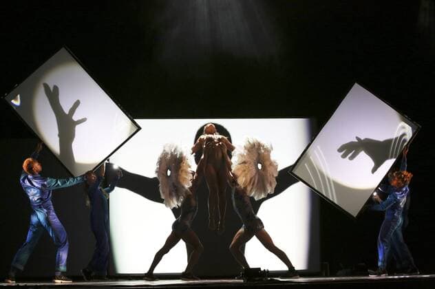 Premiere der Tanzshow Shadowland 2 - Neues aus dem Reich der Schatten im Admiralspalast. Berlin, 28.07.2016 Foto:xS.xGabschx xFuturexImage