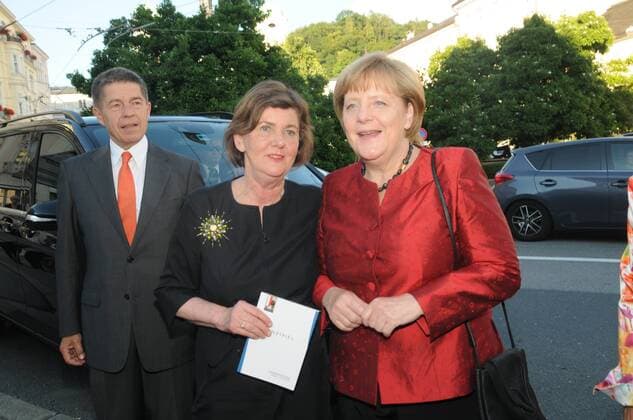 30.7.2016, Bundeskanzlerin Angela Merkel, Präsidentin Helga Rabl Stadler, Premiere Endspiel, Landestheater, Salzburger Festspiele,