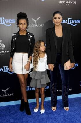 Rachel Roy, daughters Tallulah Ruth Dash & Ava Dash NINE LIVES FILM PREMIERE Hollywood Patrick Rideaux PicturePerfect