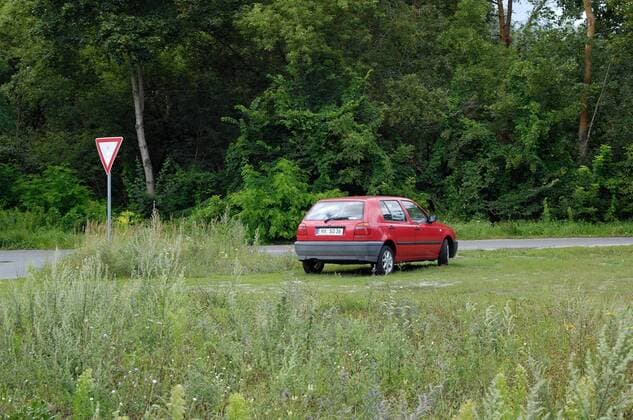 Wünsdorf, 01. August 2016 - Roter Golf auf Abwegen