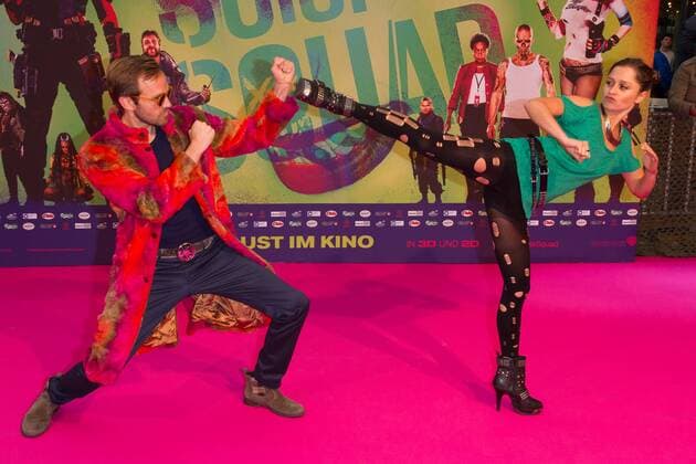 Thimon von Berlepsch mit Frau Sarah Alles - Live Event SUICIDE SQUAD im Cinestar Kino Potsdamer Platz in Berlin am 03.08.2016. Live Event SUICIDE SQUAD