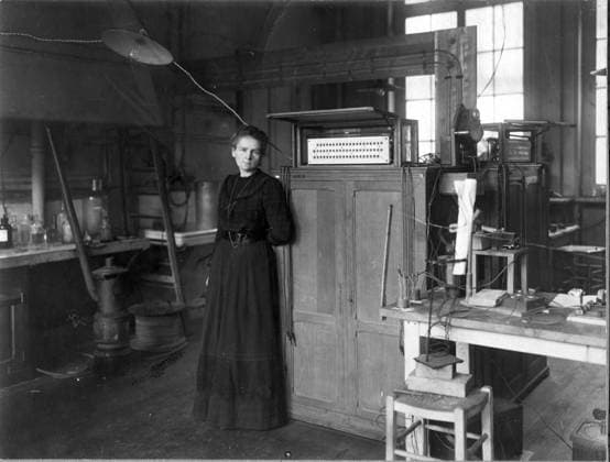 IMAGO ICONS: Marie Curie Photograph of Marie Sklodowska-Curie (1867-1934) Polish and naturalised-French physicist and chemist who conducted pioneering research on radioactivity. She was the first woman to win a Nobel Prize. Dated 1930 WHA  !ACHTUNG AUFNAHMEDATUM GESCHÄTZT! Copyright: WHA UnitedArchivesWHA_055_0468