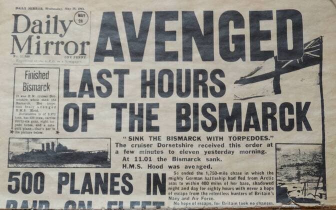 Newpaper headlines from the Daily Mirror. Dated 1943 WHA  !ACHTUNG AUFNAHMEDATUM GESCHÄTZT! Copyright: WHA UnitedArchivesWHA_074_0370