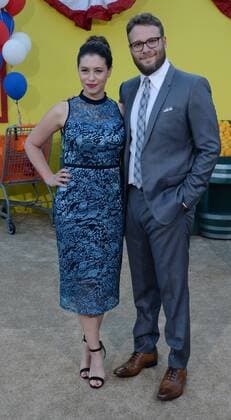 Cast member Seth Rogen, the voice of Frank Sergeant Pepper in the animated motion picture comedy Sausage Party and his wife Lauren Miller attend the premiere of the film at the Regency Village Theatre in the Westwood section of Los Angeles on August 9, 2016. Storyline: A sausage strives to discover the truth about his existence.  LAP2016080921 JIMxRUYMEN