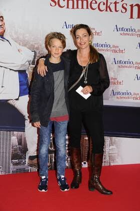 Aglaia Szyszkowitz mit Sohn Samuel Premiere Antonio, ihm schmeckt«s nicht Mathäser Filmpalast Kino, Film, Fernsehen Muenchen 10. August 2016