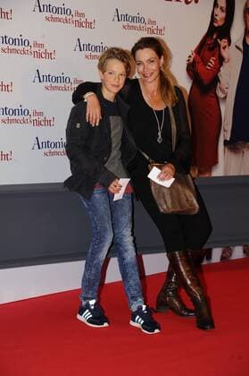 Aglaia Szyszkowitz mit Sohn Samuel Premiere Antonio, ihm schmeckt«s nicht Mathäser Filmpalast Kino, Film, Fernsehen Muenchen 10. August 2016