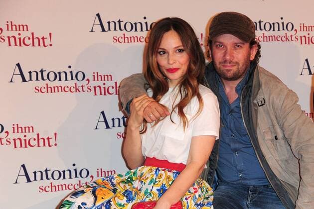 Mina Tander und Christian Ulmen, die beiden Hauptdarsteller bei der Premiere vom Kinofilm Antonio, ihm schmeckt s nicht! am 10.08.2016 in München Antonio, ihm schmeckts nicht Filmpremiere in Muenchen, 2016 