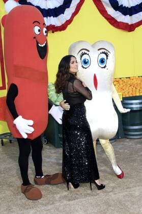 Salma Hayek bei der Premiere des Kinofilms Sausage Party - Es geht um die Wurst im Regency Village Theatre. Los Angeles, 09.08.2016 Foto:xD.xBedrosianx xFuturexImage
