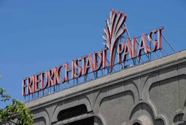 Friedrichstadtpalast, Friedrichstrasse, Mitte, Berlin, Deutschland Friedrichstadtpalast Friedrichstrasse Mitte Berlin Deutschland