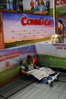 Vorbereitungen zur Connie & Co. Filmpremiere am Potsdamer Platz in Berlin 