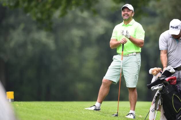 Charity-Golf-Open 2016 am 13.08.2016 im Osnabrücker Golf Club in Bissendorf Sven Ottke lacht. Foto: osnapix Charity-Golf-Open 2016 mt