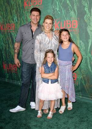 August 14, 2016 - Los Angeles, CA, United States - 14 August 2016 - Los Angeles, California - Jodie Sweetin, fiance Justin Hodak, daughters Zoie Laurel May Herpin, Beatrix Carlin Sweetin Coyle. Kubo and The Two Strings World Premiere held at the AMC Universal City Walk Universal Studios Hollywood in Los Angeles. Photo Credit: AdMedia Los Angeles United States - ZUMAa123
