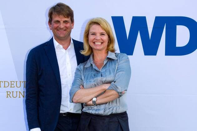 Leopold Hoesch, Annette Frier bei der Kinopremiere von Unser Land 70 Jahre NRW am 15.08.2016 im Cinenova Kino in Köln Kinopremiere von Unser Land 70 Jahre NRW