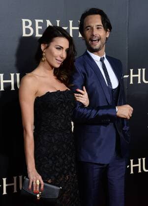 Cast member Rodrigo Santoro and ctress model Mel Fronckowiak attend the premiere of the motion picture drama Ben-Hur at TCL Chinese Theatre in the Hollywood section of Los Angeles on August 16, 2016. Storyline: The epic story of Judah Ben-Hur (Jack Huston), a prince falsely accused of treason by his adopted brother, an officer in the Roman army. After years at sea, Judah returns to his homeland to seek revenge, but finds redemption.  LAP2016081623 JIMxRUYMEN