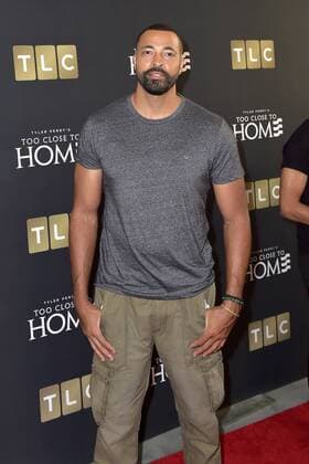 Timon Kyle Durrett beim Preview der TV-Serie Too Close To Home im Paley Center for Media. Beverly Hills, 16.08.2016 Foto:xD.xStarbuckx xFuturexImage