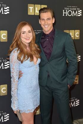 Brad Benedict mit Begleitung beim Preview der TV-Serie Too Close To Home im Paley Center for Media. Beverly Hills, 16.08.2016 Foto:xD.xStarbuckx xFuturexImage